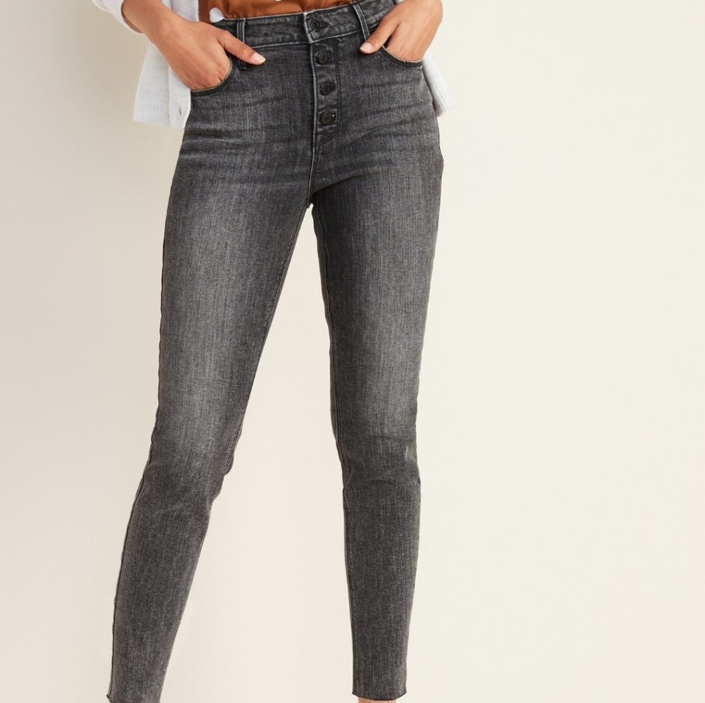 Old Navy high rise Rockstar skinny jean- gray sz 2